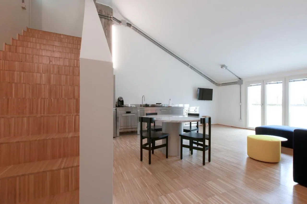 Basicvillage Milano 0*,